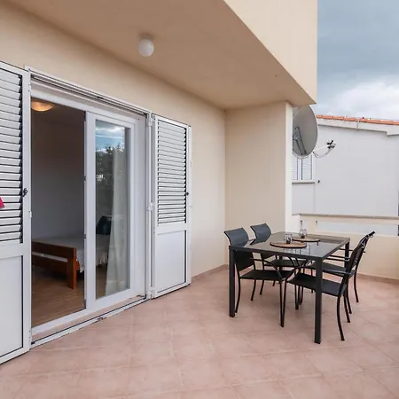 Apartments Josipa Mandre Extérieur photo