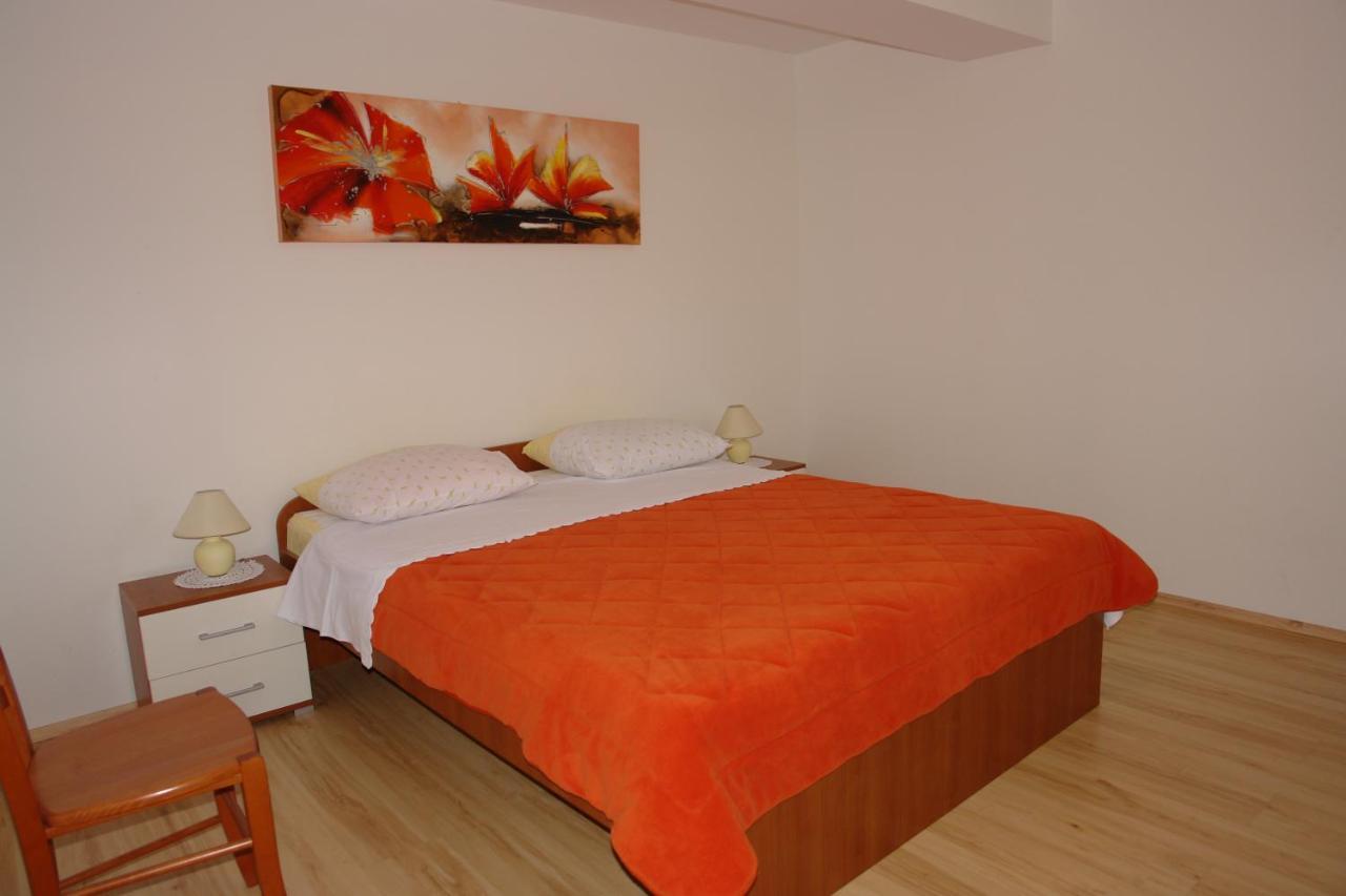 Apartment Josipa Mandre