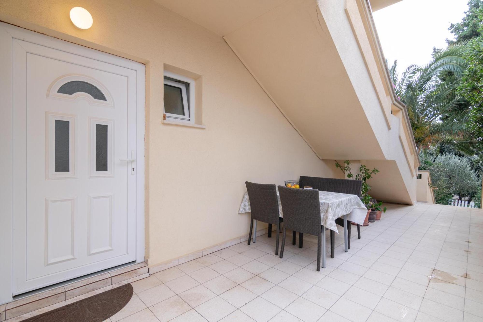 Apartment Josipa Mandre